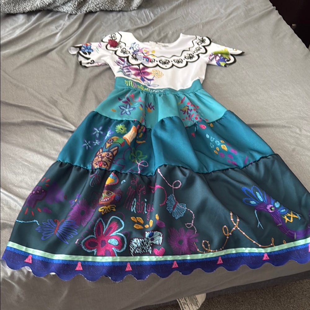 Spirit White and Blue Dance Costume with Off-Shoulder Design
